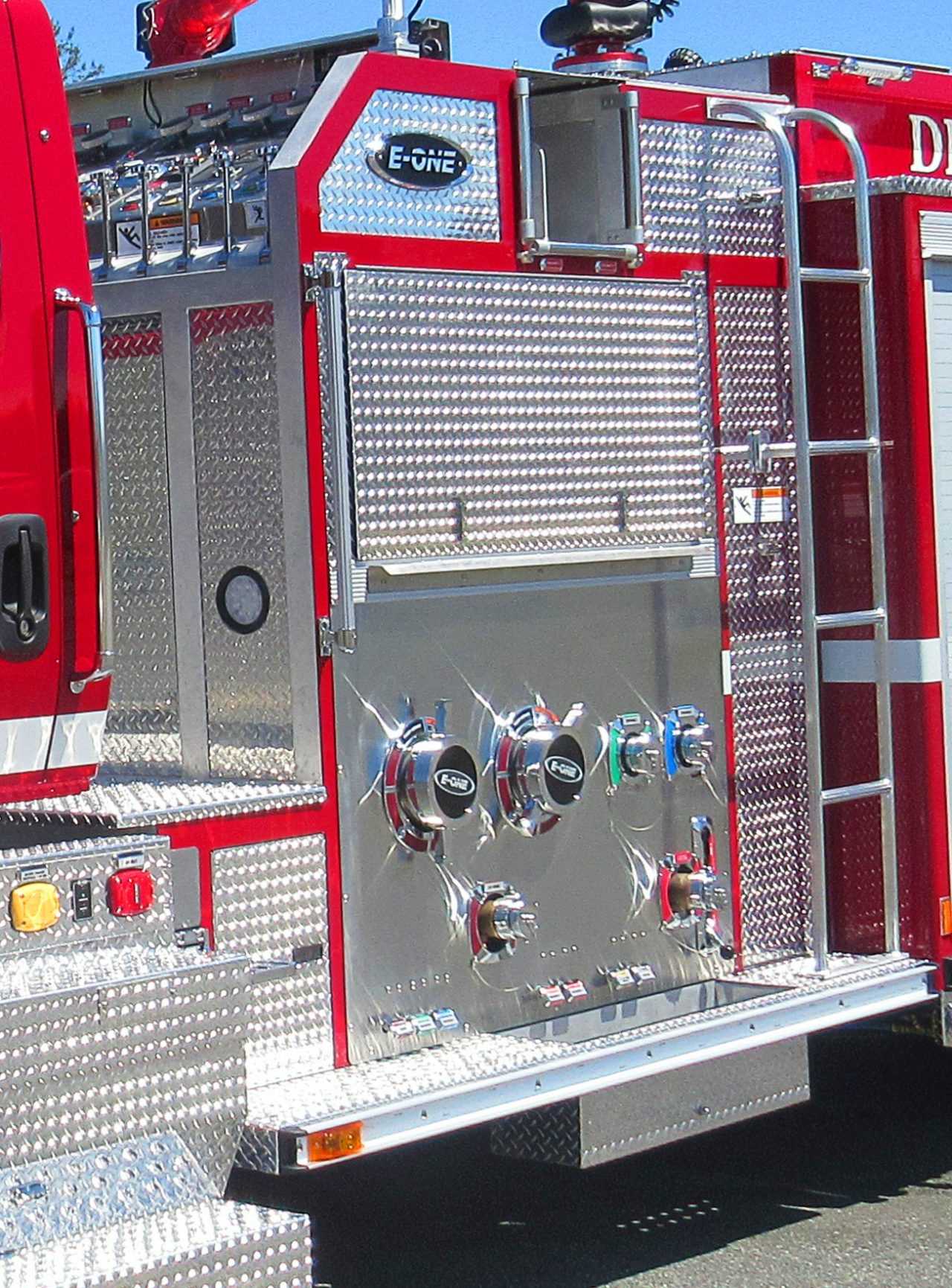 Custom Industrial Pumper - E-ONE